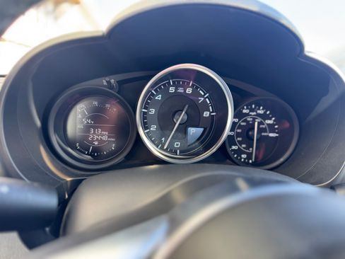 Used 2018 FIAT 124 Spider Abarth w/ Convenience Group image 13