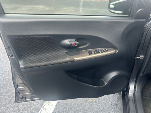 Used 2012 Scion xD FWD image 16