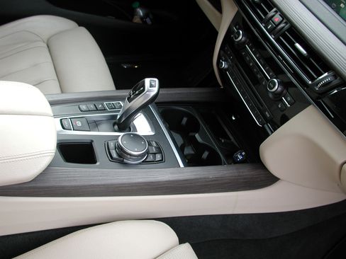 Used 2016 BMW X5 xDrive35i image 23