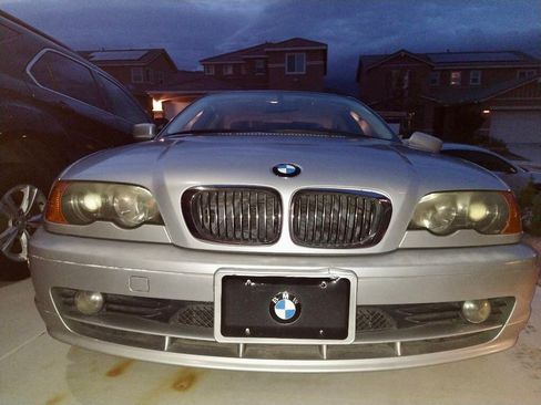 Used 2001 BMW 325Ci Coupe image 2