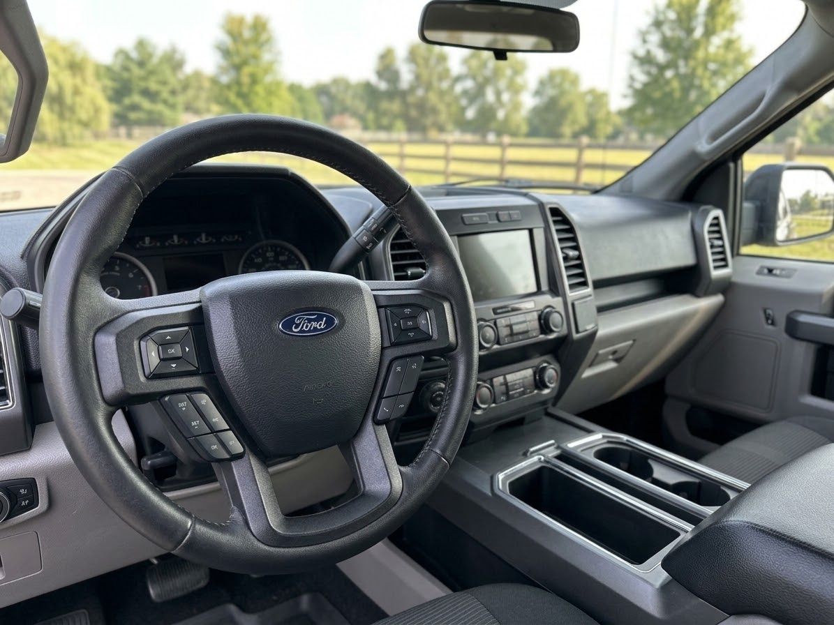 Used 2020 Ford F150 XL w/ Equipment Group 101A Mid AWD/4WD image 12