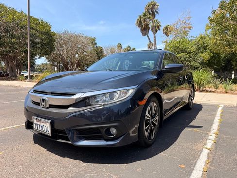 Used 2017 Honda Civic EX-T image 1