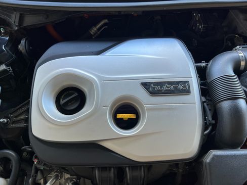 Used 2016 Hyundai Sonata Plug-In Hybrid image 25