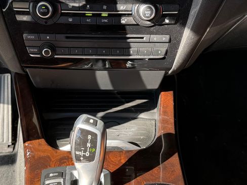 Used 2015 BMW X3 xDrive28i image 12