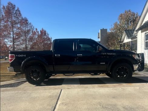 Used 2014 Ford F150 XLT w/ Equipment Group 302A Luxury image 8