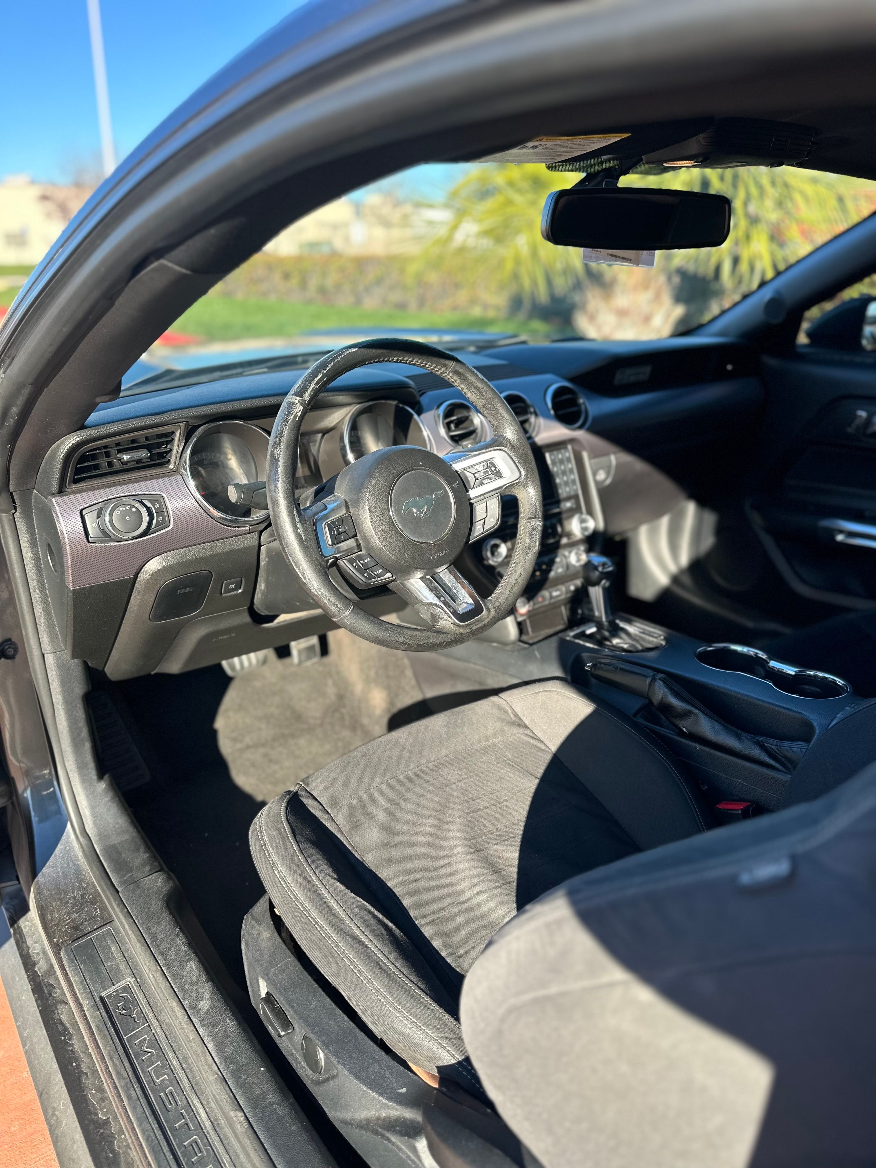 Used 2015 Ford Mustang GT RWD image 15