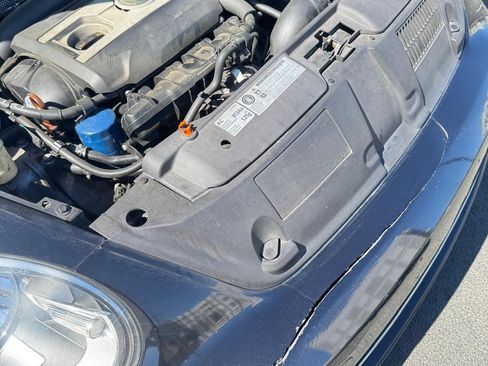 Used 2012 Volkswagen Beetle Turbo FWD image 5