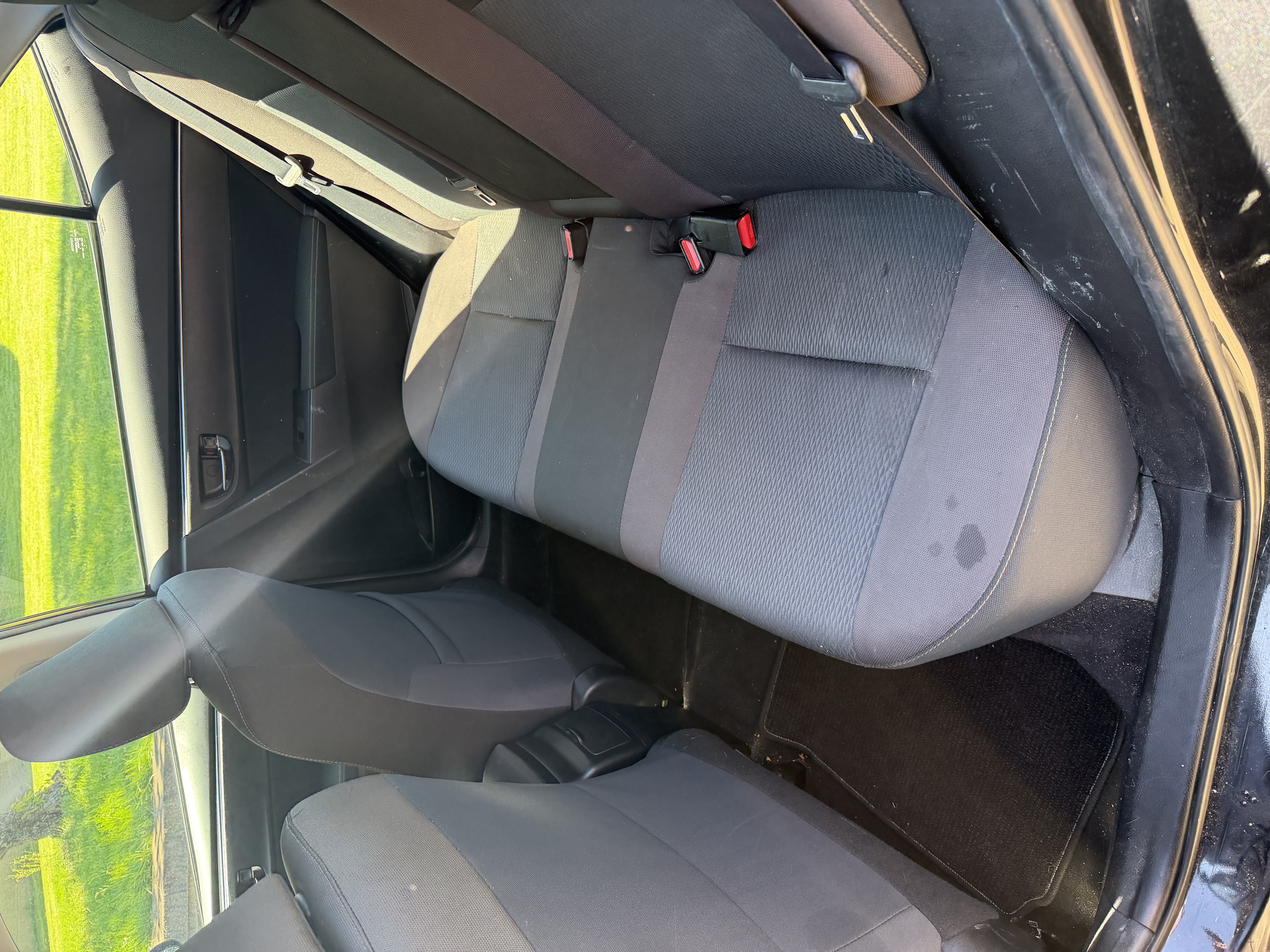 Used 2017 Toyota Corolla LE FWD image 14