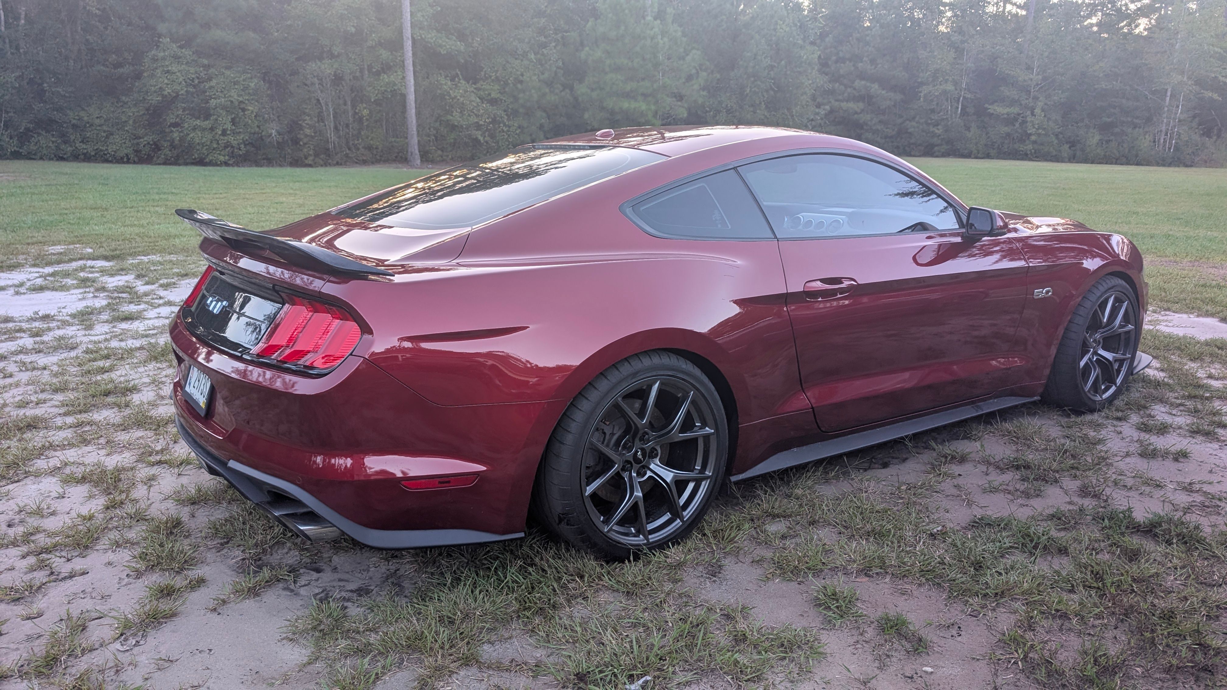 Used 2019 Ford Mustang GT Premium w/ Performance Package - Level 2 RWD image 5