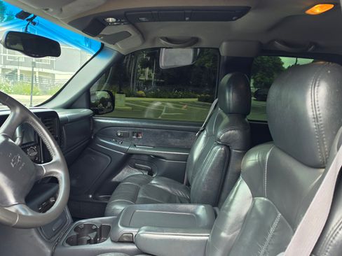 Used 2000 Chevrolet Silverado 1500 LT AWD/4WD image 25