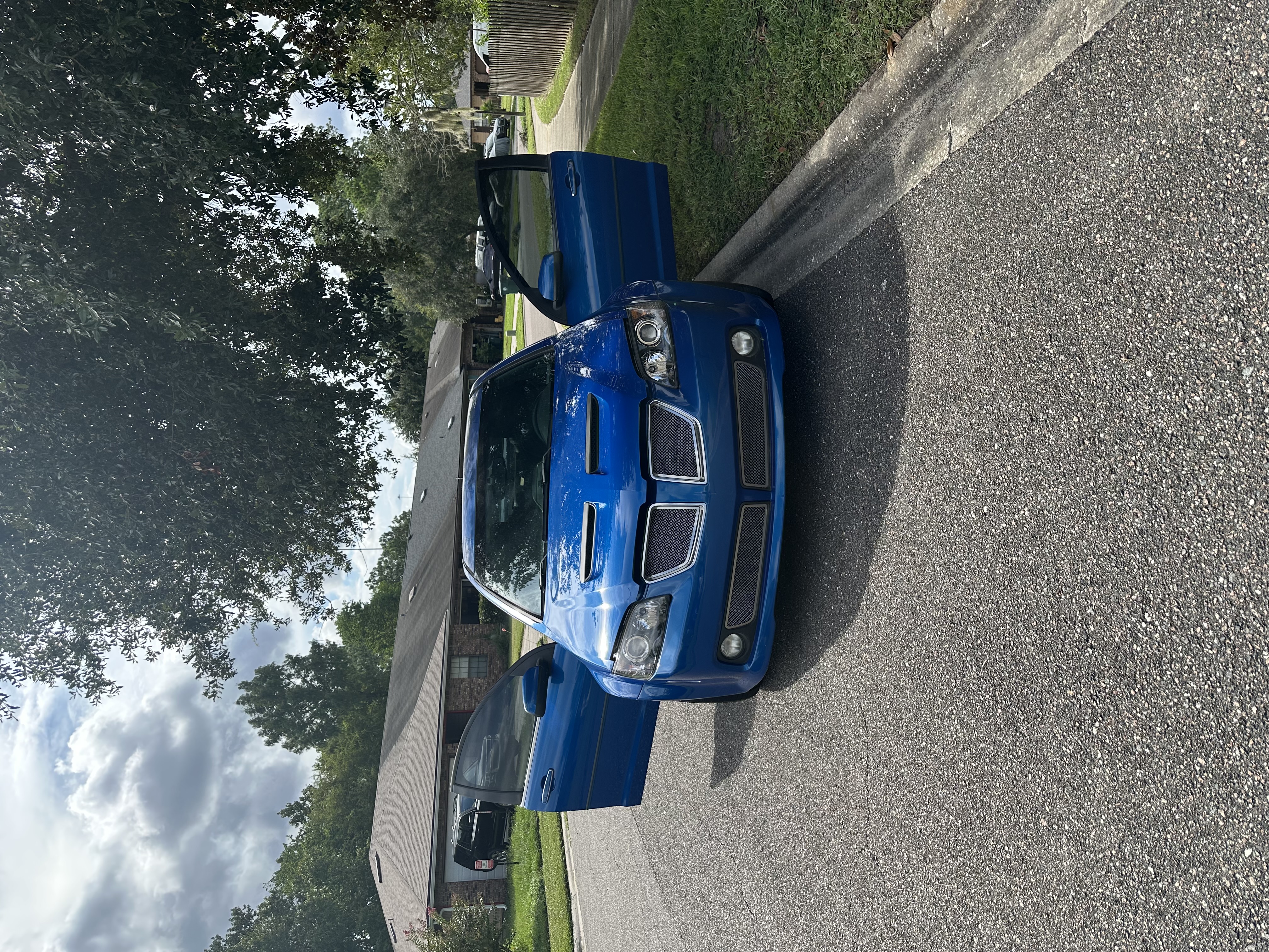 Used 2009 Pontiac G8 GT w/ Premium Package RWD image 5