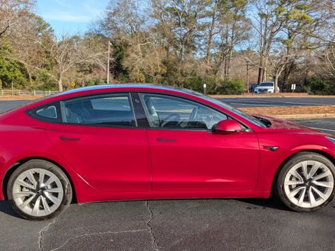 Used 2022 Tesla Model 3 Long Range image 6