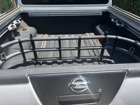Used 2007 Nissan Frontier NISMO AWD/4WD image 2