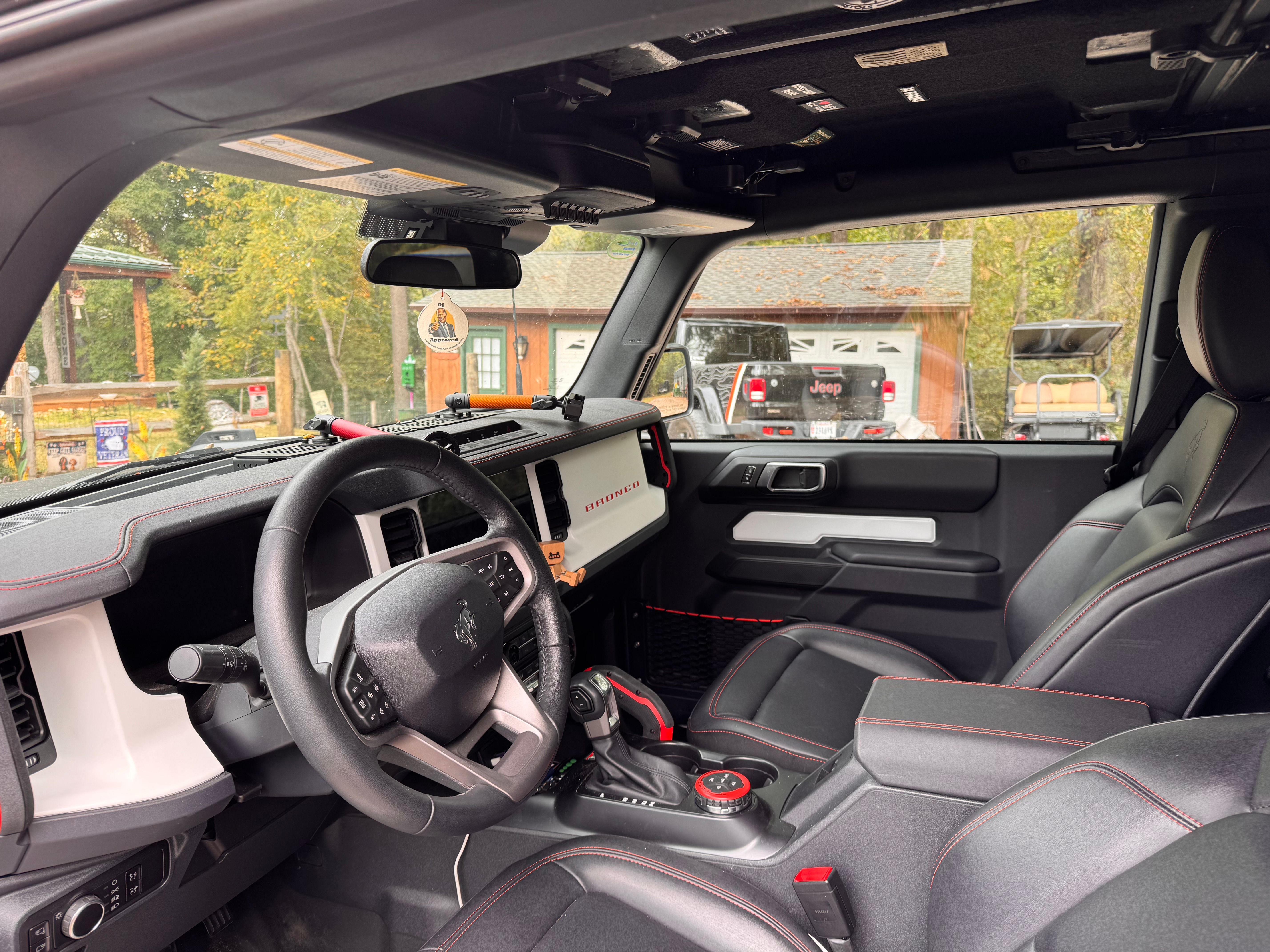 Used 2025 Ford Bronco Stroppe Edition AWD/4WD image 9