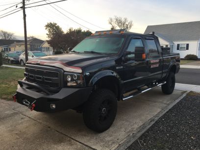 Used 2006 Ford F350 Lariat