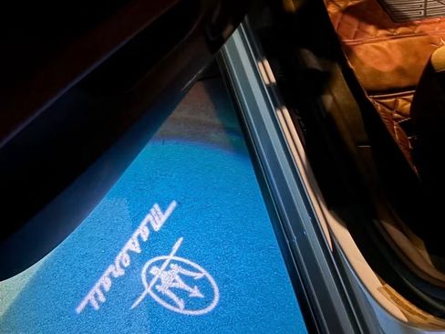 Used 2017 Maserati Ghibli S image 17