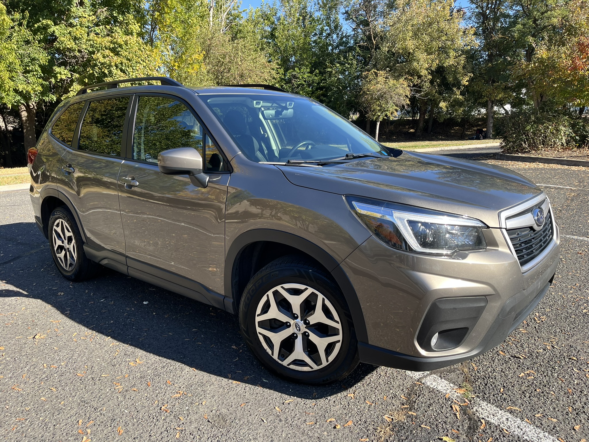 Used 2021 Subaru Forester Premium AWD/4WD image 2