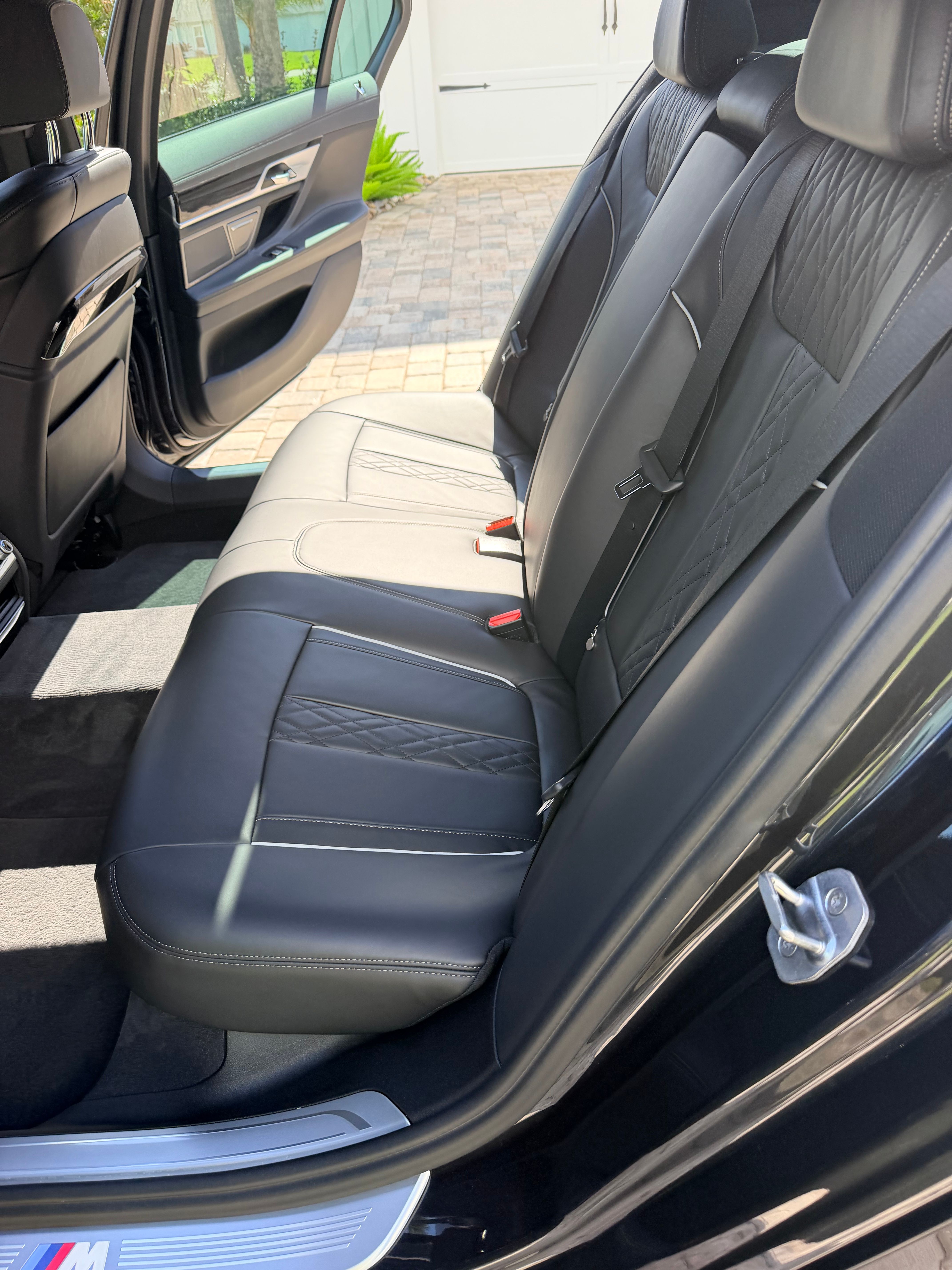 Used 2016 BMW 750i xDrive AWD/4WD image 24