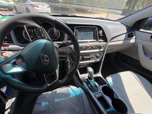 Used 2018 Hyundai Sonata ECO FWD image 11