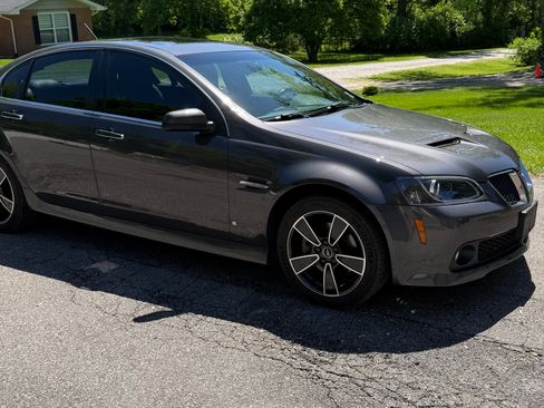 Used 2008 Pontiac G8 GT w/ Premium Package RWD image 11