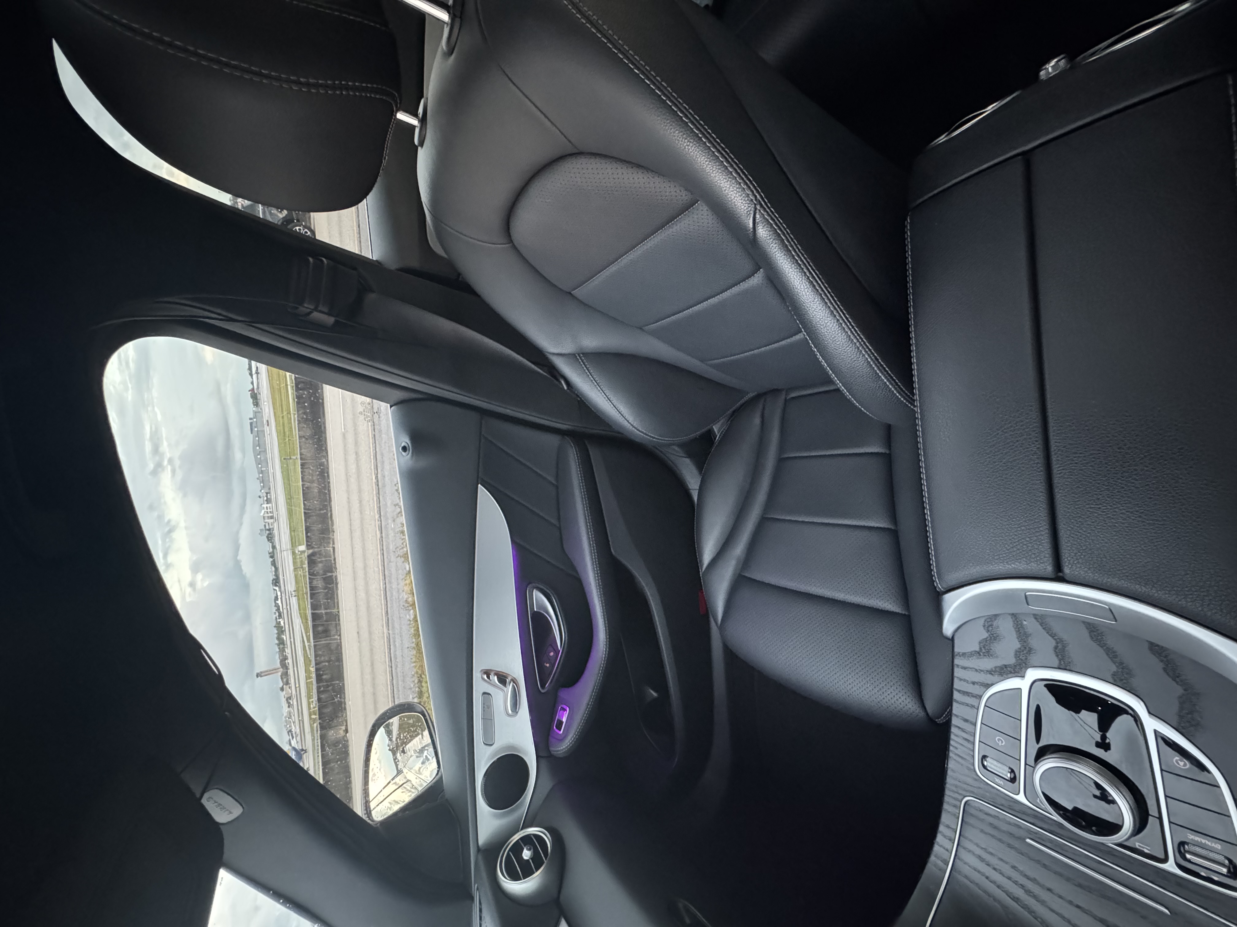 Used 2019 Mercedes-Benz C 300 Sedan image 11