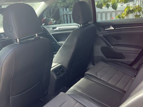Used 2015 Volkswagen Golf TDI SEL FWD image 10