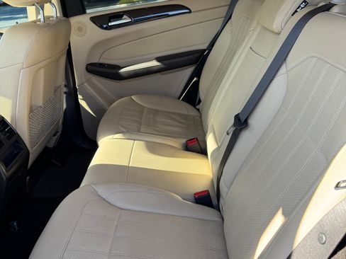 Used 2017 Mercedes-Benz GLE 350 4MATIC image 8