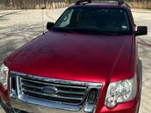 Used 2008 Ford Explorer Sport Trac XLT image 6