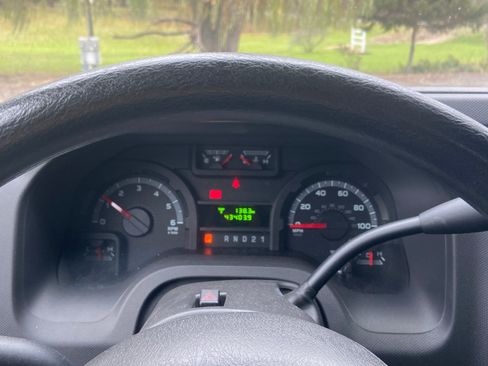 Used 2014 Ford E-250 and Econoline 250 Extended w/ Power Group image 10