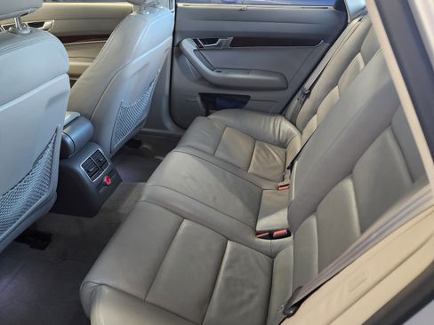 Used 2006 Audi A6 4.2 image 12