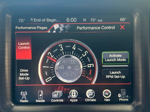 Used 2015 Dodge Challenger R/T Plus image 26