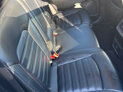 Used 2020 Ford Edge SEL image 5