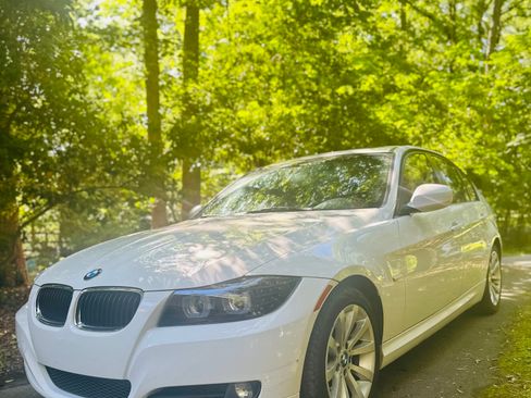 Used 2011 BMW 328i 328i Sedan 4D image 4