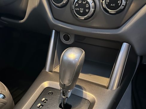 Used 2009 Subaru Forester 2.5X Limited image 18