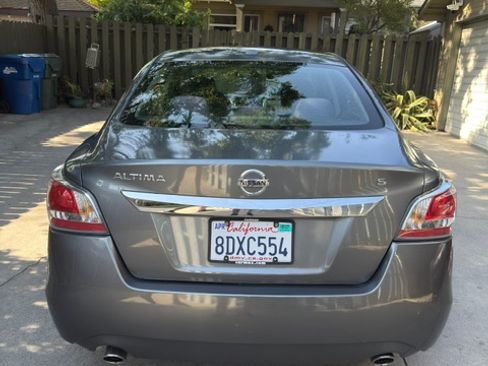 Used 2015 Nissan Altima 2.5 S w/ Power Driver Seat Package FWD image 8