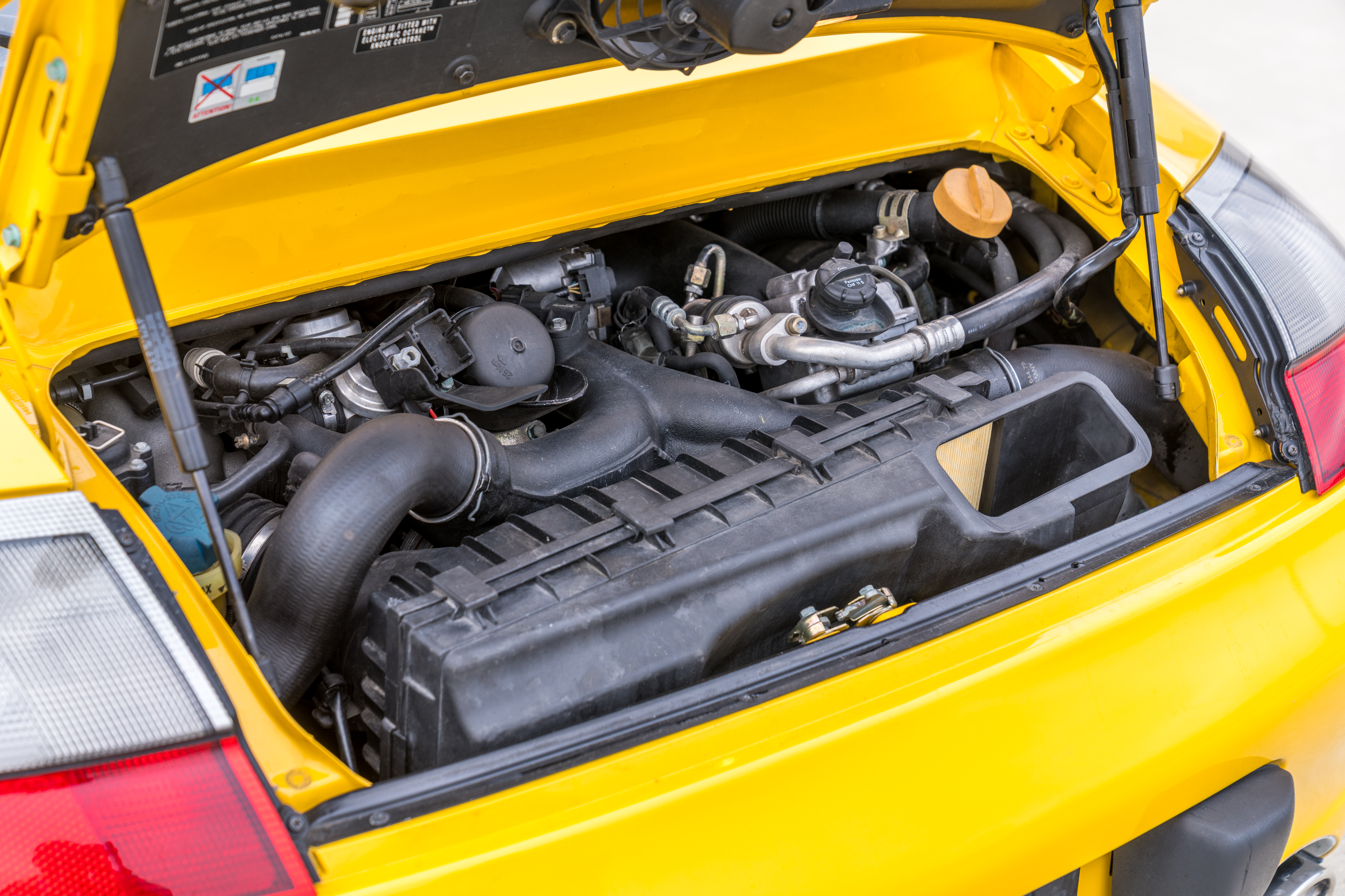 Used 2001 Porsche 911 Turbo AWD/4WD image 21