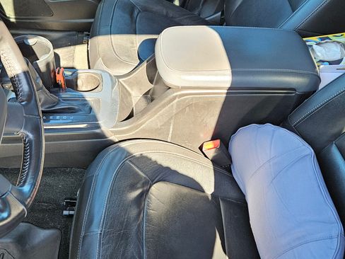 Used 2018 Chevrolet Colorado Z71 w/ Centennial Edition image 6