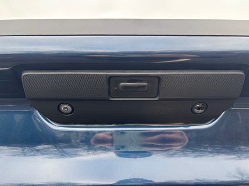 Used 2022 Chevrolet Silverado 1500 LT w/ All Star Edition Plus image 12