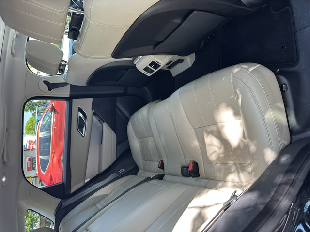Used 2018 Land Rover Range Rover Velar S AWD/4WD image 14