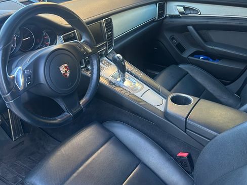 Used 2015 Porsche Panamera image 16