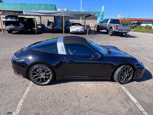 Used 2024 Porsche 911 Targa 4 image 19