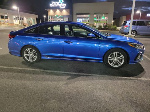 Used 2018 Hyundai Sonata Sport image 2