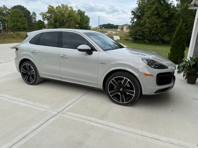 Used 2022 Porsche Cayenne Platinum Edition