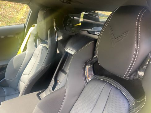 Used 2023 Chevrolet Corvette Stingray Coupe 2D w/ Z51 Performance Package image 15