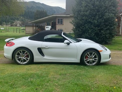 Used 2016 Porsche Boxster S RWD image 11