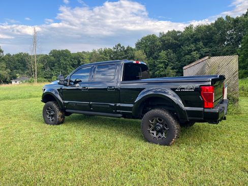 Used 2021 Ford F250 Lariat w/ Lariat Ultimate Package image 17