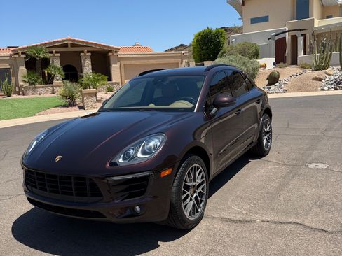 Used 2017 Porsche Macan S AWD/4WD image 1