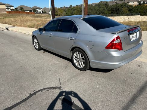 Used 2011 Ford Fusion SEL w/ 302A Rapid Spec Order Code image 2