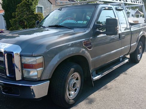 Used 2009 Ford F250 XLT RWD image 4