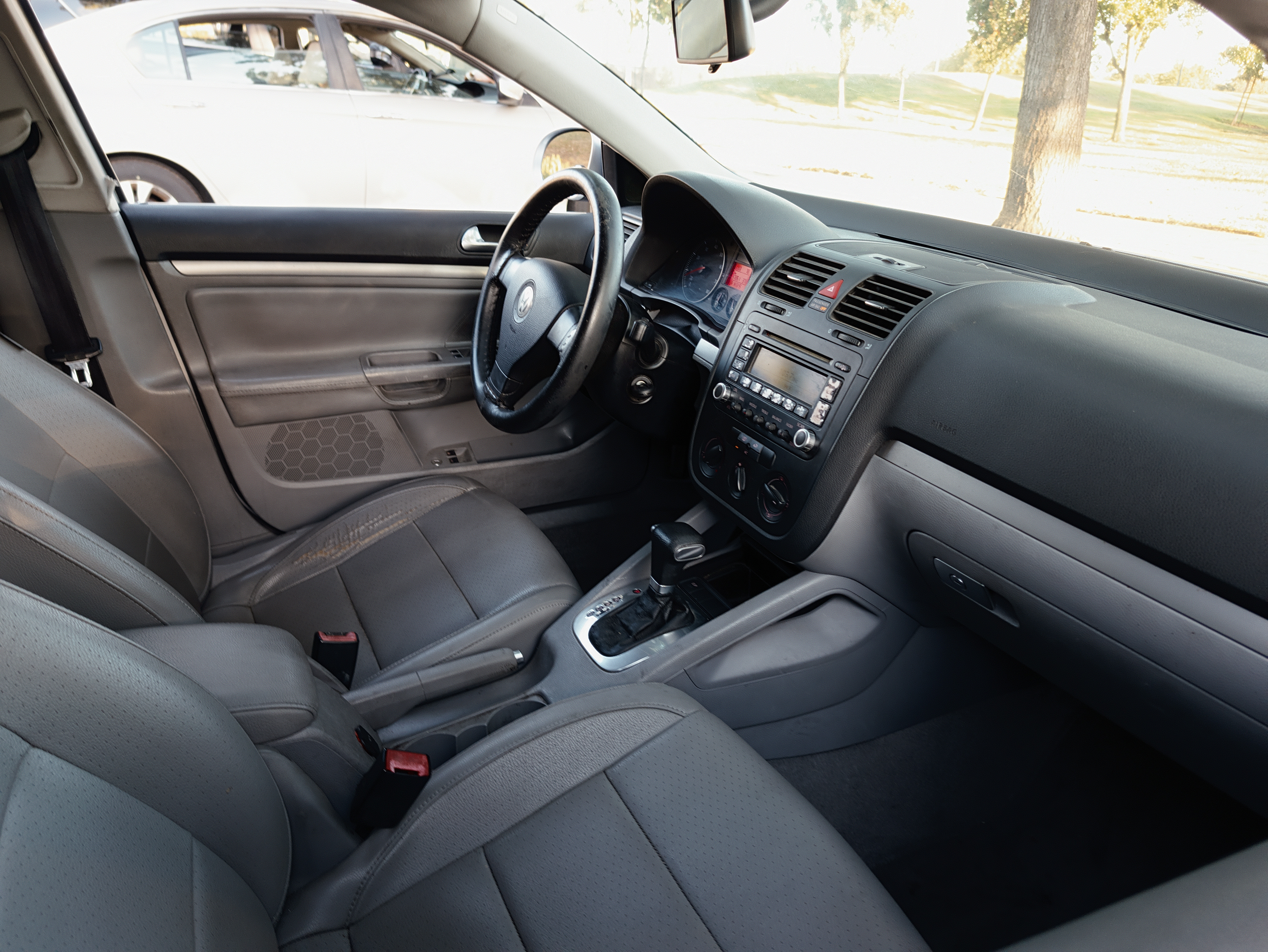 Used 2006 Volkswagen Jetta 2.5 FWD image 9